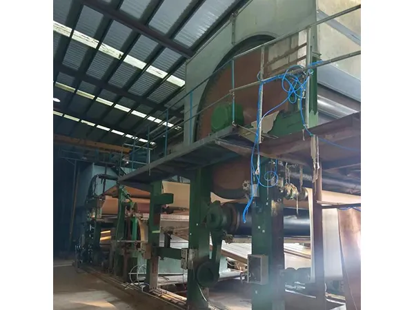 ماكينة إنتاج مناديل ورقية تيشو مستعملة